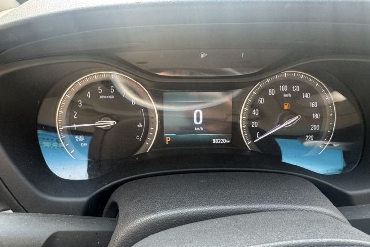 Used Buick GL6 2018 18T 6-Seater Prestige Model
