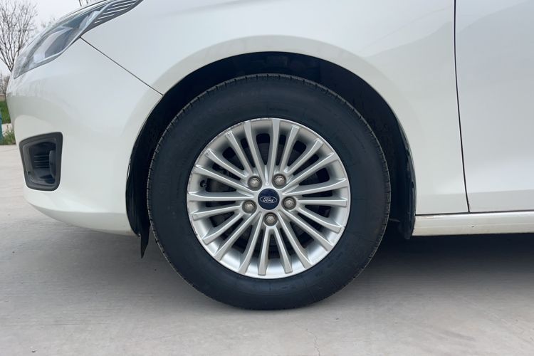 Used Ford Escort 2015 1.5L Manual Comfort Model