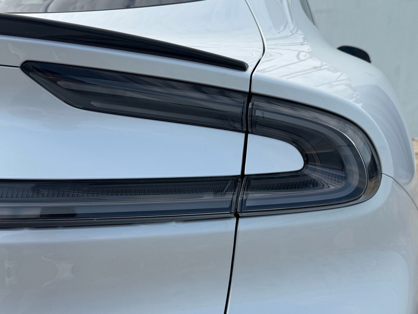Xiaomi Auto YU7 2025 Ultra-Long Range High-Performance All-Wheel-Drive Max Edition — снимка 13