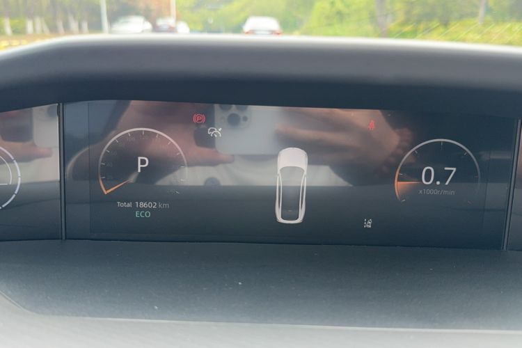 Used CHANGAN UNI-V 2023 1.5T Prestige Model Instrument Cluster