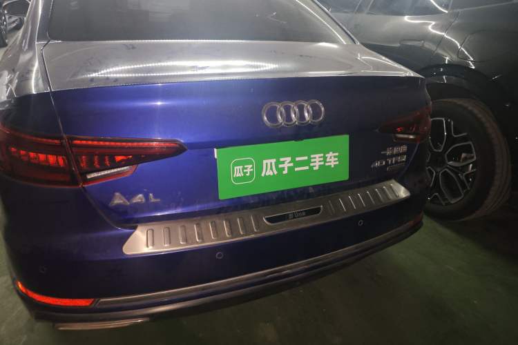 Used Audi A4L 2019 40 TFSI Ambition China VI Exterior 1