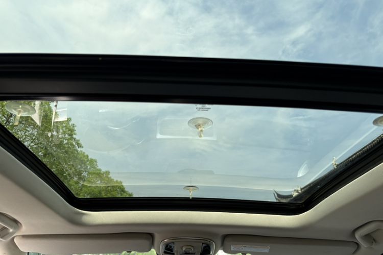 Used Haval H8 2017 2.0T Gasoline Two-Wheel Drive Smart Edition