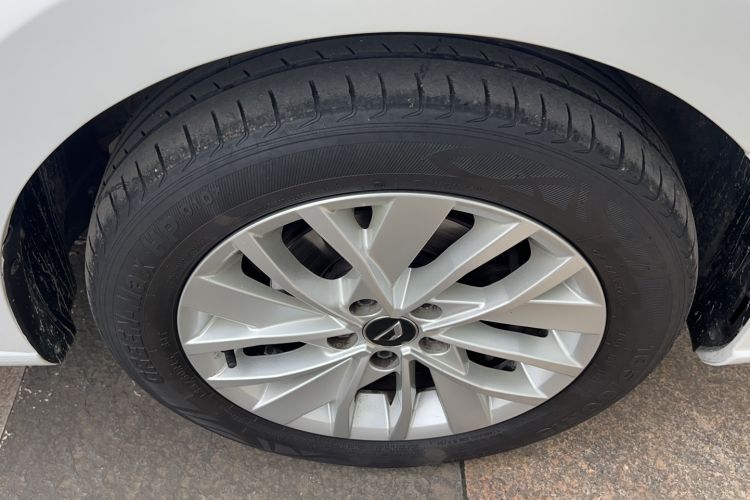 Used Jetta VA3 2021 1.5L Automatic Glory Edition Exterior 6