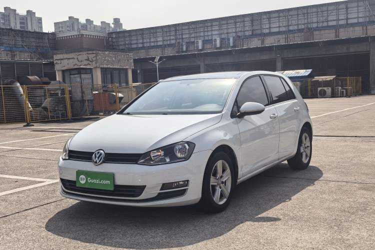 Used Volkswagen Golf 2016 1.6L Automatic Comfort Model Exterior 1