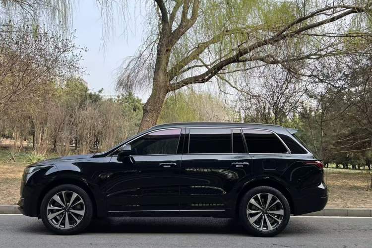 Used Li Auto ONE 2021 Extended-Range 6-Seater Version Exterior 3