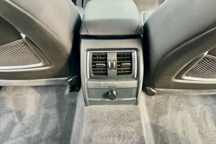 Used BMW 3 Series 2017 320Li Fashion Model