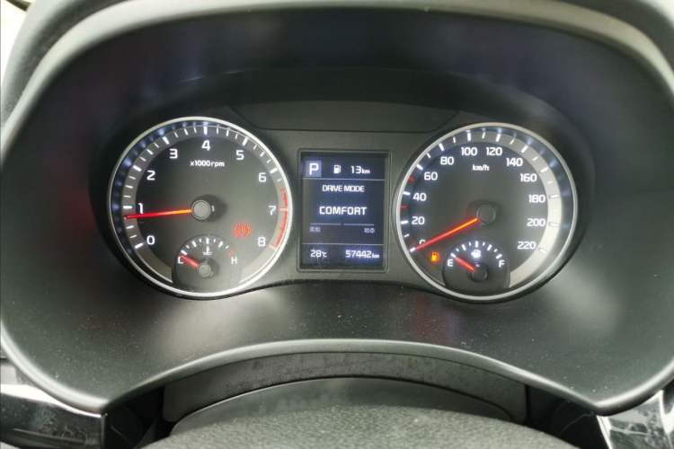 Used Kia kx1 Stonic 2021 1.4L CVT Sunroof Model