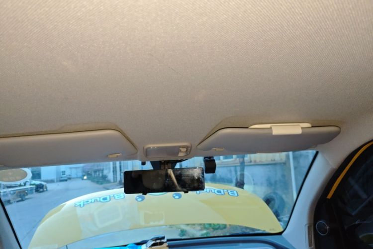 Used Wuling Hongguang MINIEV 2021 Macaron Premium Model – Lithium-NMC