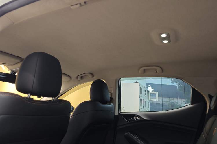 Used BYD Yuan 2016 1.5L Automatic Haoya Model Headliner