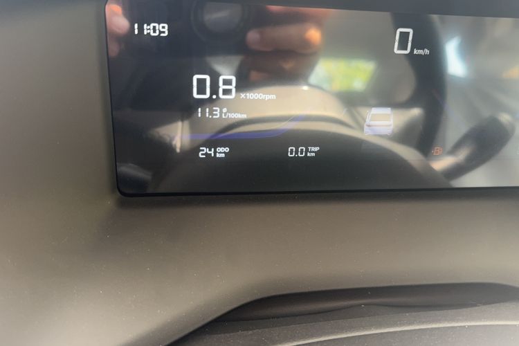 Used Geely Auto Emgrand 2026 Model 4th Generation 4 Millionth Anniversary Edition 1.5L CVT Overdrive Edition Odometer Close Up