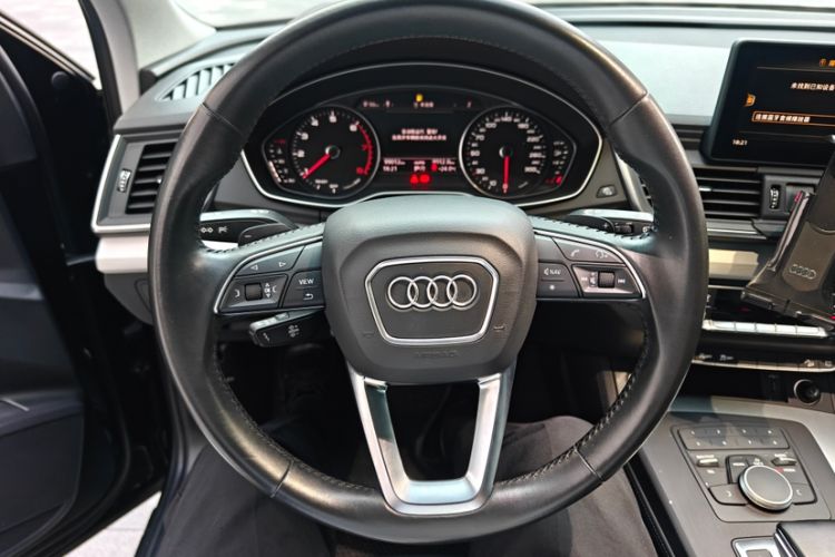 Used Audi Q5L 2020 40 TFSI Prestige Edition Interior 2