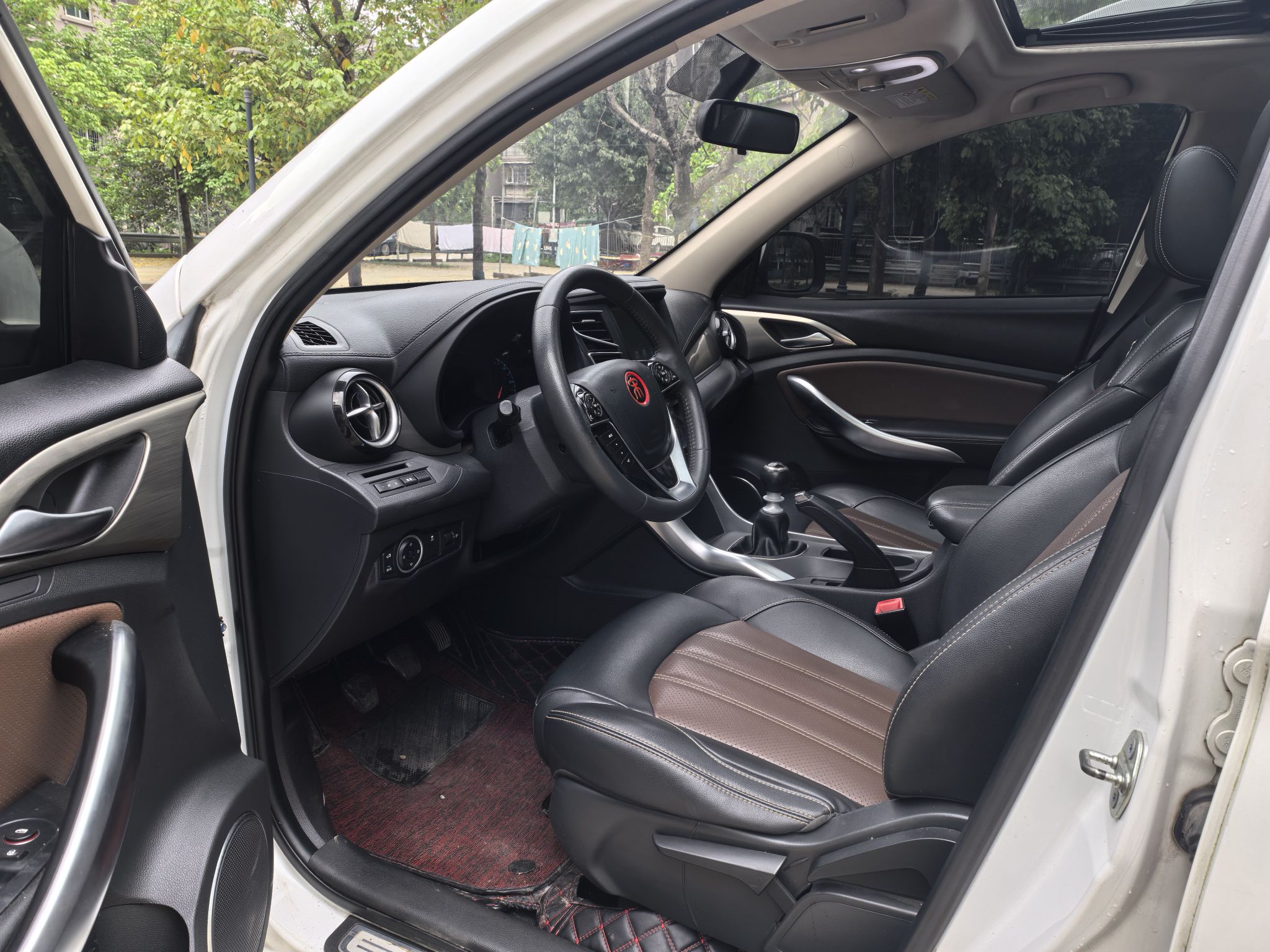 Interior delantero