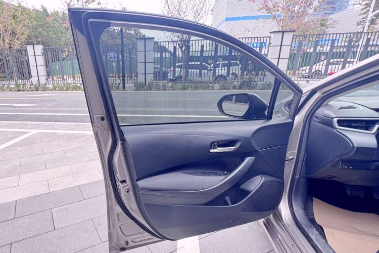 Used Toyota Corolla 2021 1.2T S-CVT Pioneer Edition
