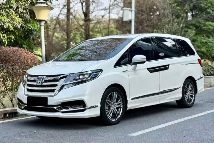 Used Honda Elysion 2019 2.0L Hybrid Luxury Edition