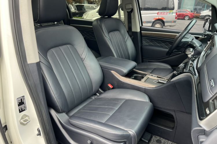 Used GAC Trumpchi M8 2019 320T Ultimate Edition Right Front Seat