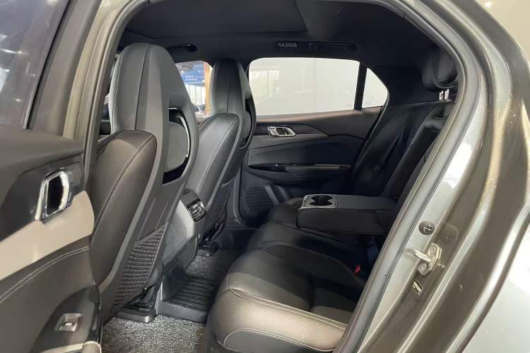 Used Lynk & Co 03 2021 1.5TD DCT JingPlus