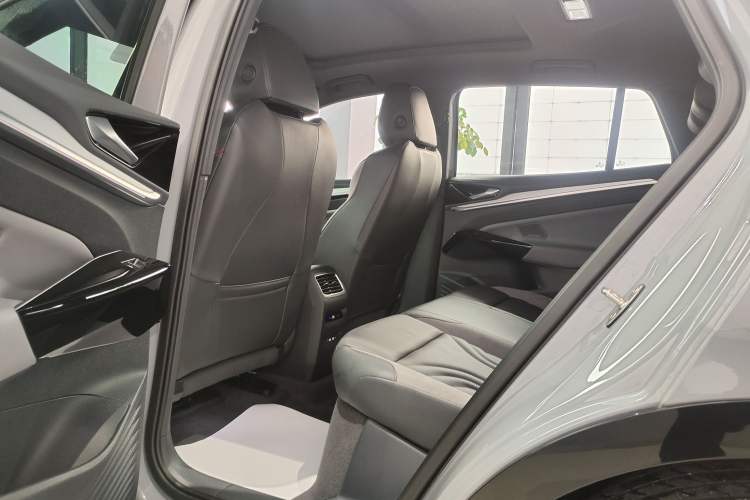 Used Volkswagen ID.4 CROZZ 2024 PRIME