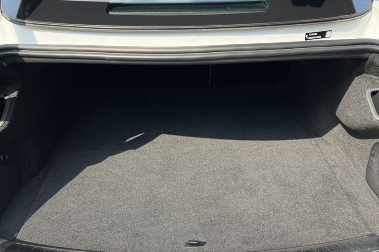 Used Hima Luxeed S7 2025 855 km Max Exterior 3