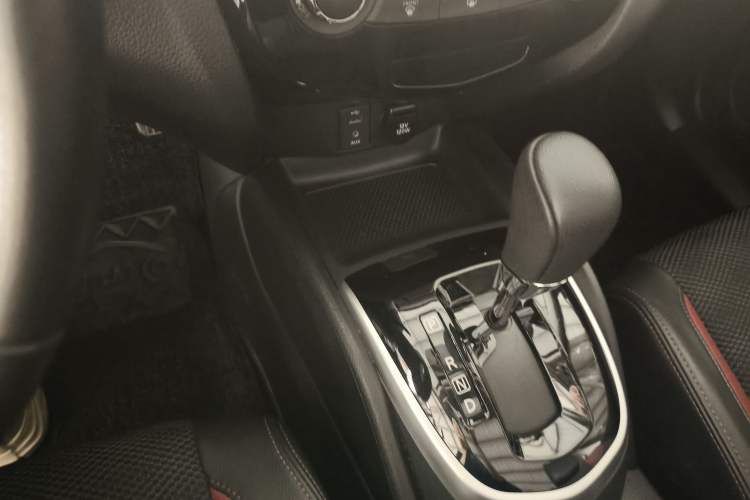 Used Nissan Qashqai 2017 2.0L CVT Luxury Edition China VI Standard
