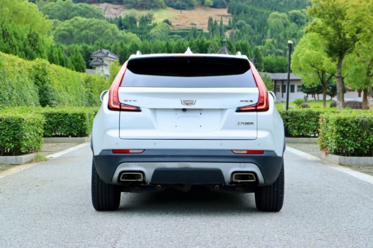 Used Cadillac XT4 2018 28T Two-Wheel Drive Leading Version