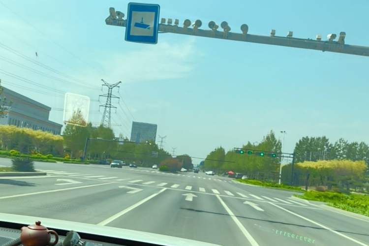 Used Chery QQ Little Ant 2024 Refreshed Version Youth Edition 321 km Beloved Edition 29.23 kWh Interior 7