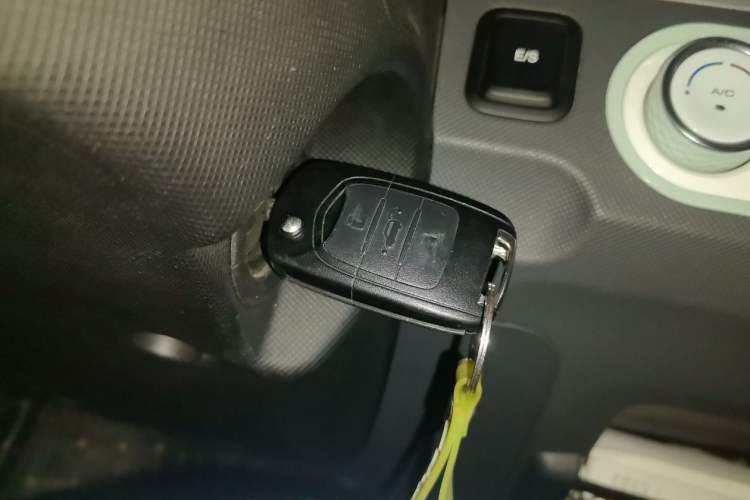 Used Wuling Hongguang MINIEV 2021 Macaron Premium Model – Lithium Iron Phosphate
