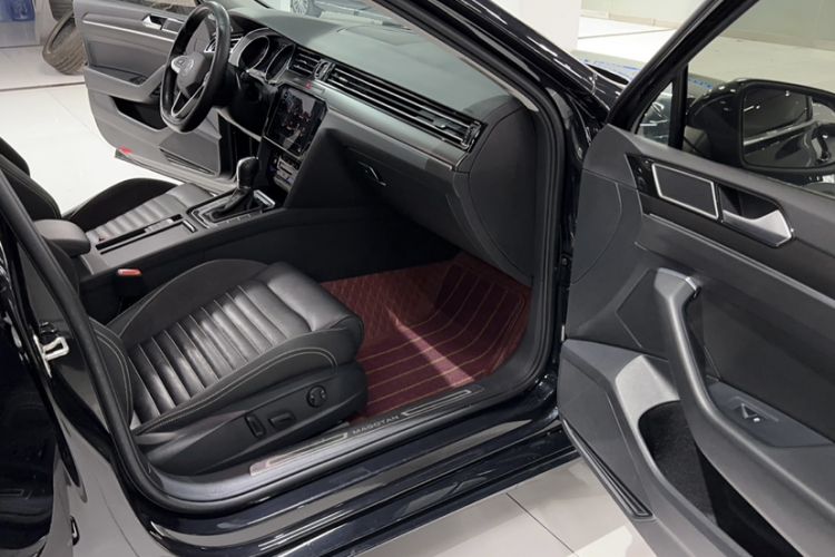 Used Volkswagen Magotan 2020 330TSI DSG Leading Model
