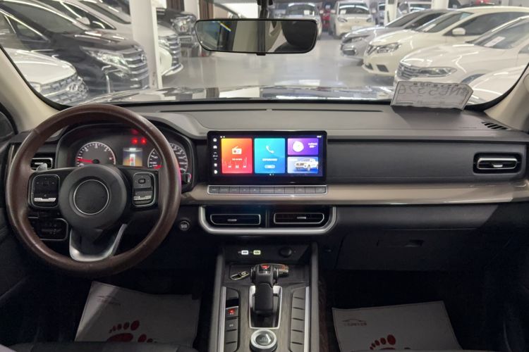 Used Great Wall Poer 2023 2.0T Commercial Version Automatic Diesel Two-Wheel Drive Elite Trim with Long Bed – GW4D20M Interior 3