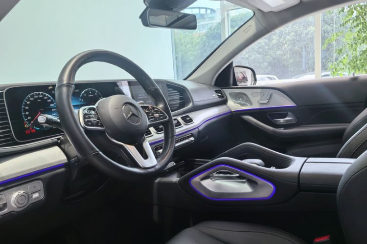 Used Mercedes-Benz GLE 2023 GLE 350 4MATIC Coupe SUV Luxury Model