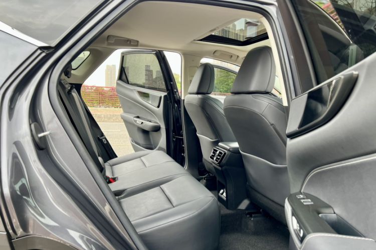 Used Lexus NX 2022 260 Front-Wheel Drive Chuan Yue Edition Interior 2