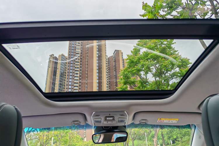 Used Geely Auto Emgrand GT New Energy 2018 1.5T PHEV Yao Ling Edition Headliner