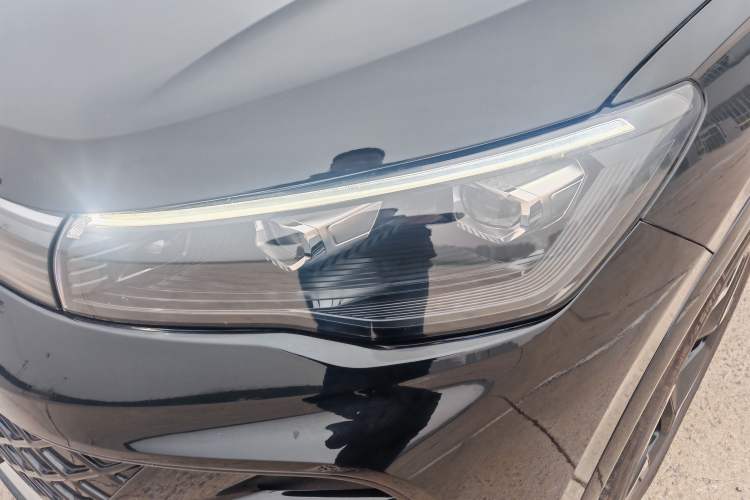 Used Volkswagen Tiguan L 2025 PRO 380TSI Two-Wheel-Drive R-Line Smart Edition