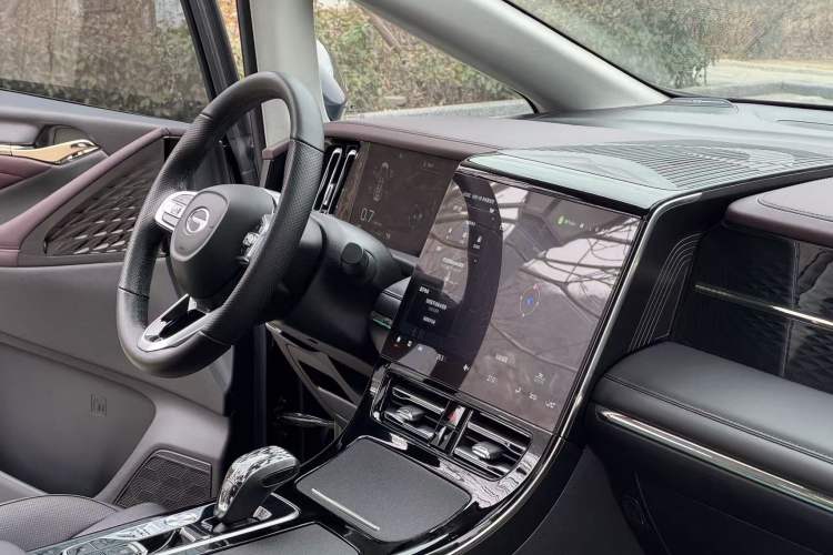 Used GAC Trumpchi M8 2024 Master Series 400T Ultimate Edition
