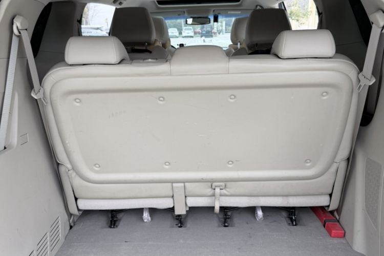 Used Buick GL8 2018 28T Luxury Model China VI Standard
