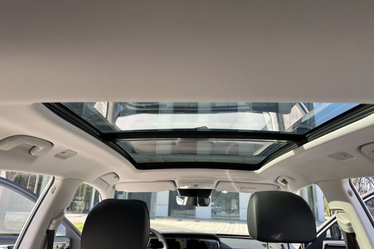 Used Hongqi HS5 2019 2.0T Smart Connect Flagship All-Wheel-Drive Version Interior 6