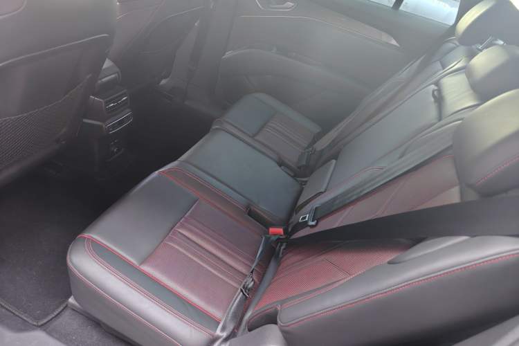 Used Audi Q5 e-tron 2023 40 e-tron Starry Edition Mecha Kit