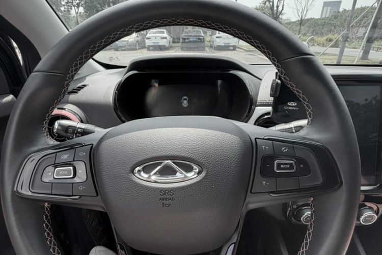 Used Chery Little Ant 2022 Sweet Pink Edition Half-Sugar Version Lithium Iron Phosphate 29.2 kWh 30 kW 301 km