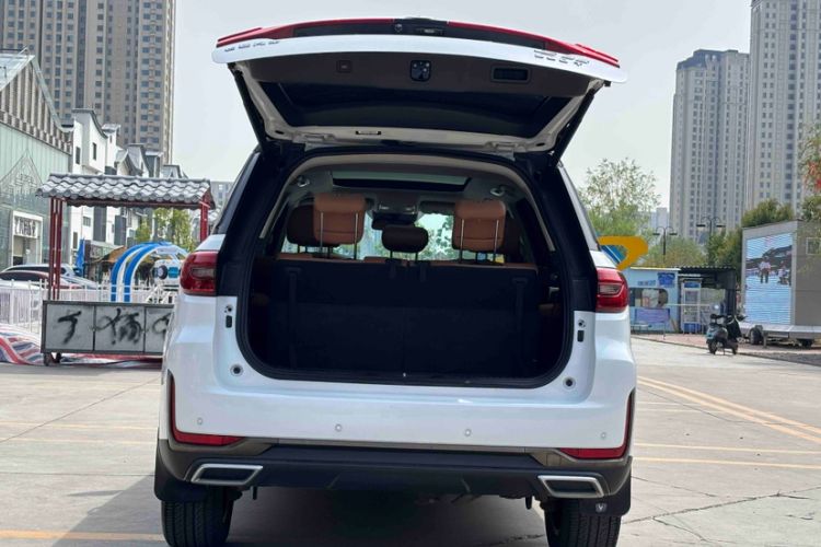 Used CHANGAN CS95 2021 2.0T Two-Wheel Drive Luxury Version