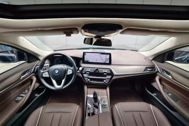 Used BMW 5 Series New Energy 2022 Updated Version 535Le Luxury Package
