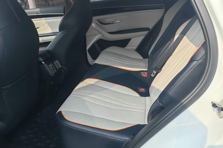 Used BYD Song PLUS New Energy 2021 DM-i 51KM Prestige Model Interior 3