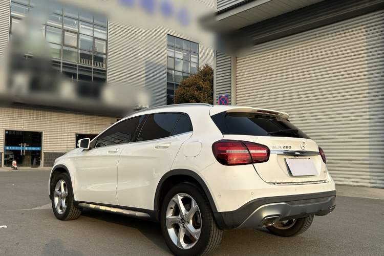 Used Mercedes-Benz GLA 2018 GLA 200 Sport Edition Exterior 7