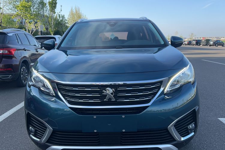 Used Peugeot 5008 2017 380THP 7-Seater Luxury Edition Front