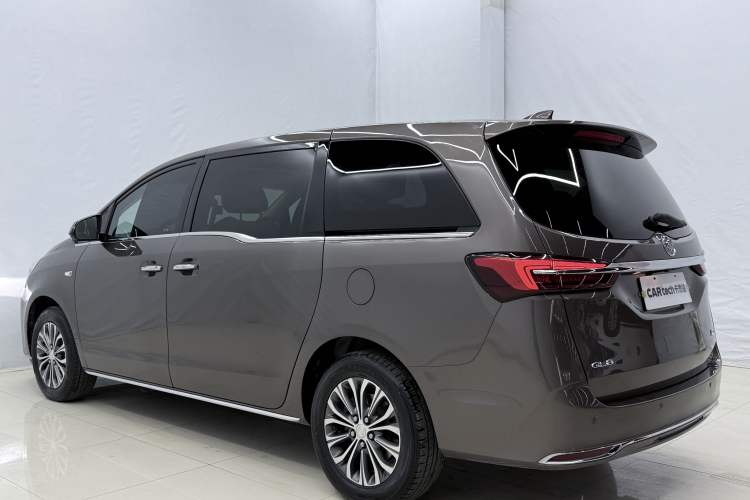 Used Buick GL8 2023 Land Executive Class 652T Luxury Model
