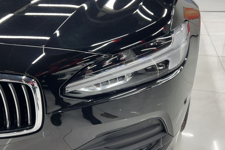 Used Volvo S90 2017 T4 Zhiyuan Edition