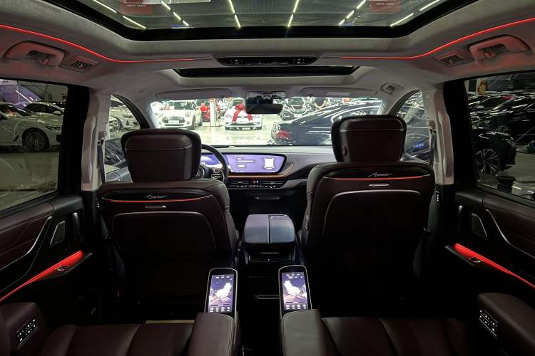 Used Buick Century 2023 2.0T Six-Seater Yinshi Edition
