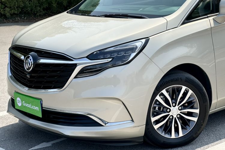 Used Buick GL8 2022 ES Landtrek 653T Comfort Edition