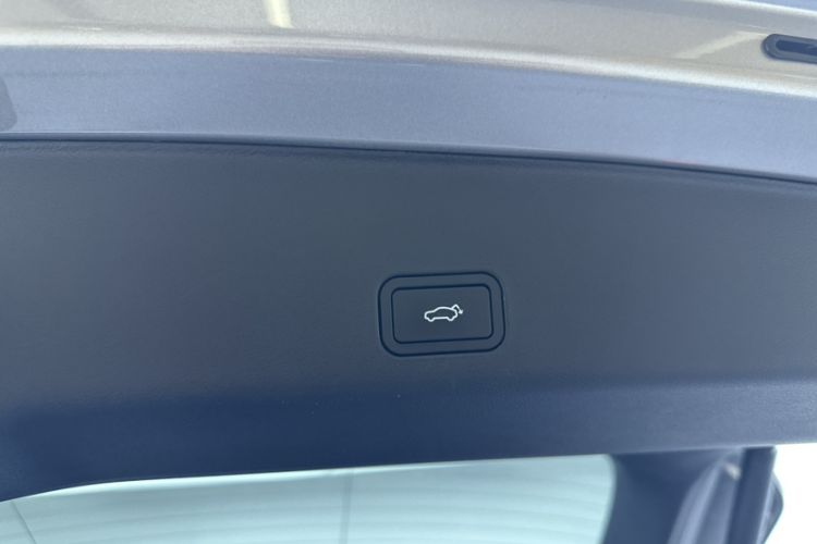 Used Geely Auto Monjaro L 2024 2.0TD High-Power Automatic Two-Wheel Drive Yunqi Version