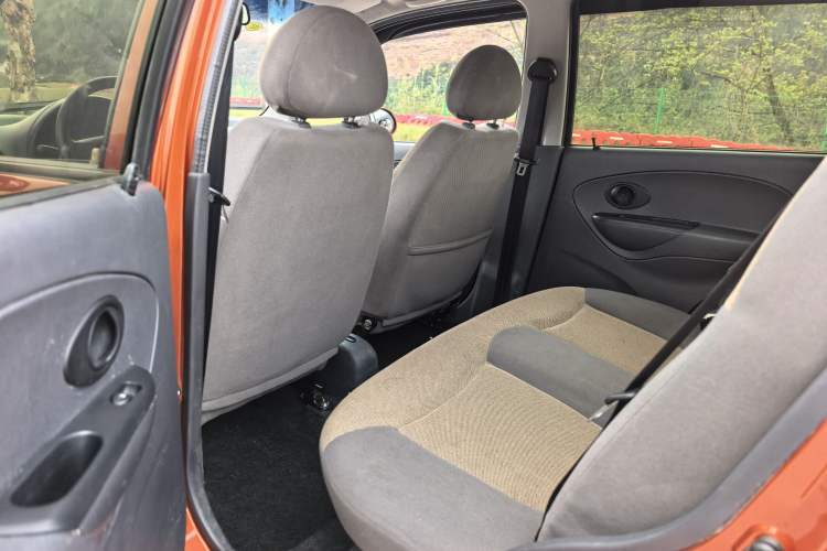 Used Baojun Lechi 2012 Revised 1.0L Manual P-TEC Standard Edition
