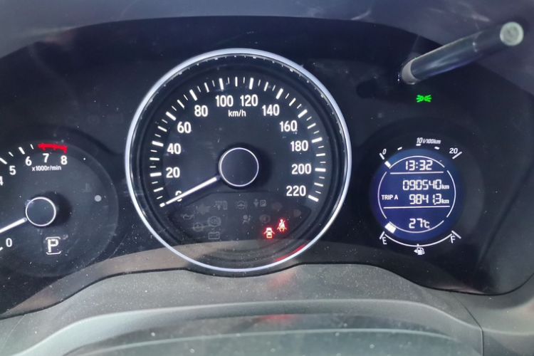 Used Honda Vezel 2020 1.5L CVT Pioneer Edition
