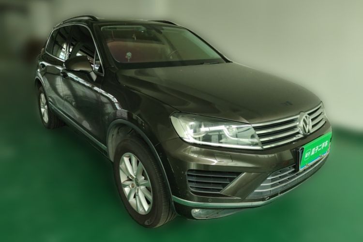 Used Volkswagen Touareg 2017 3.0 TSI Touareg Model Exterior 4